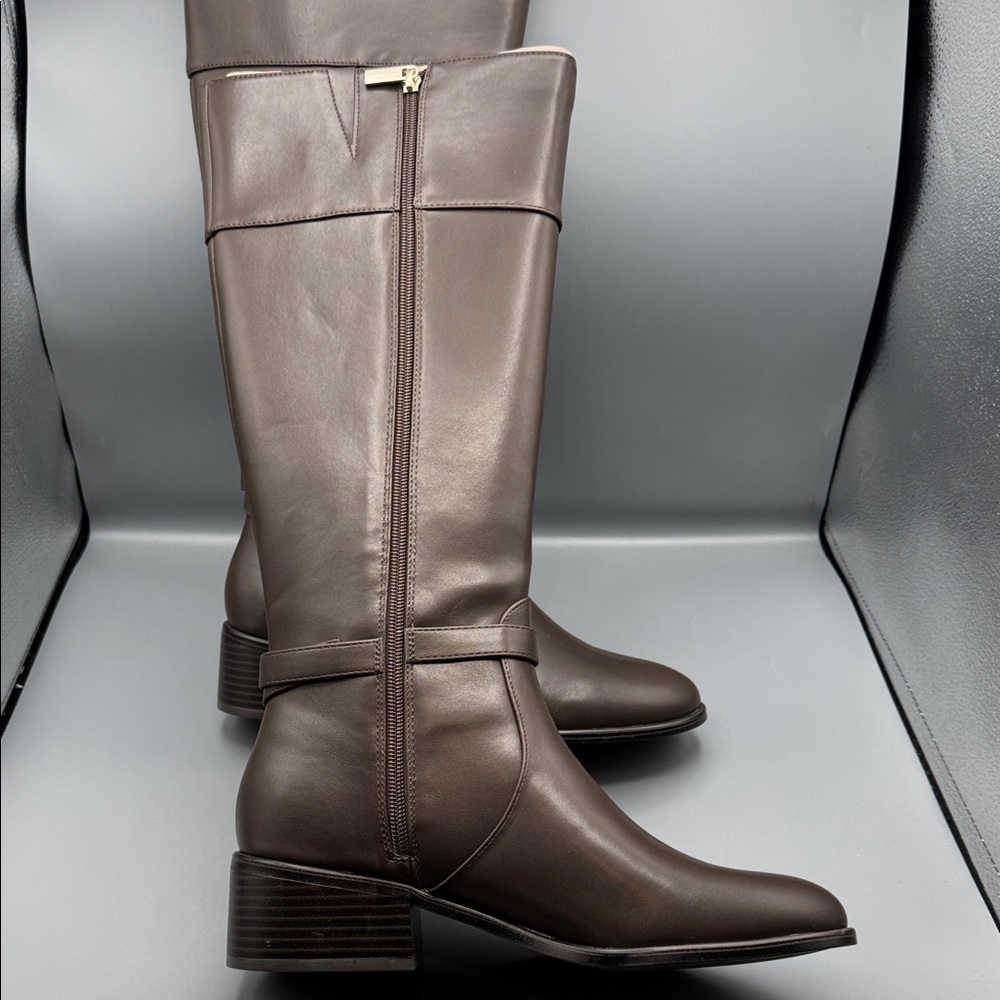 Bandolino Dennie Boots - Picture 2 of 5